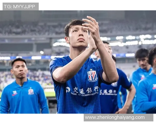 中超精彩对决巴萨狂胜那不勒斯五球大捷补时进球点燃全场激情