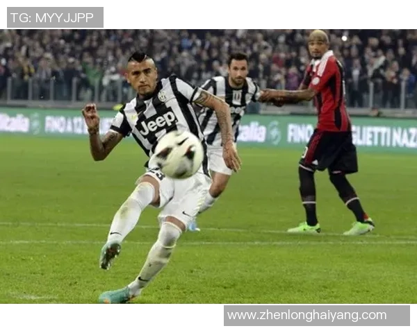 英超激战：拜仁3-0战胜AC米兰点球大战瞬间点燃全场激情