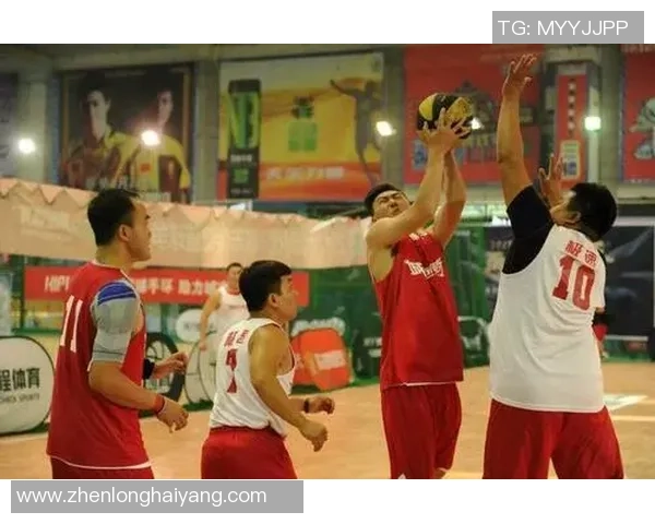 姚明与埃尔顿的巅峰对决：篮球场上的传奇之战与友谊的交融