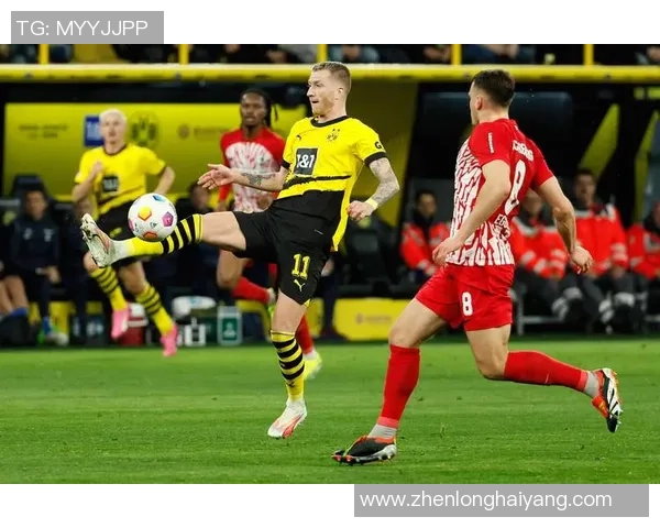 德甲激战：多特蒙德逆转曼联点球大战引爆全场激情解析