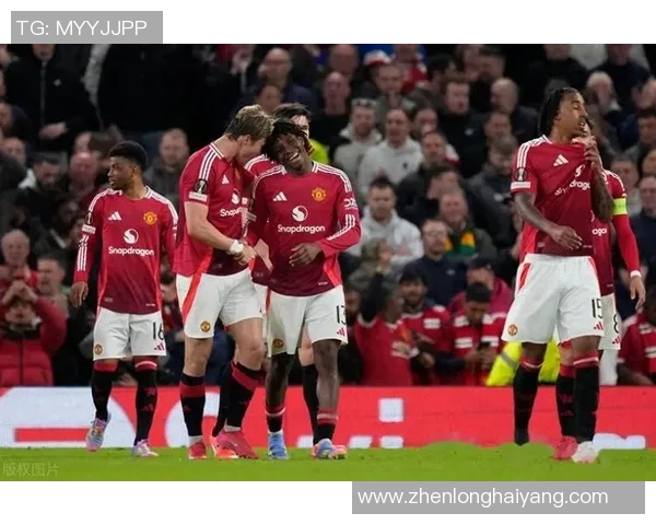 英超精彩对决曼联大胜那不勒斯帽子戏法引爆全场热情