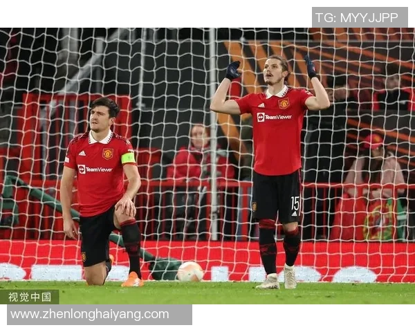 友谊赛精彩对决曼城与曼联战成平局乌龙球成比赛转折点