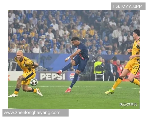 巴黎圣日耳曼逆转曼城夺足总杯冠军补时绝杀点燃全场激情