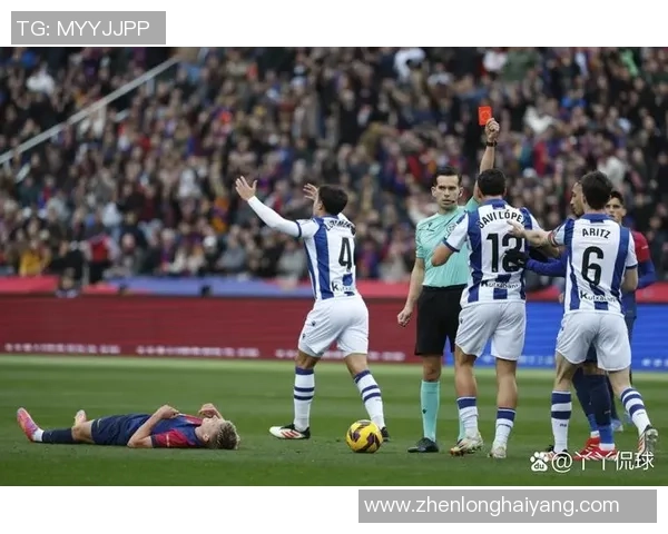 切尔西大胜多特蒙德4-0神扑时刻成比赛转折点引发全场热烈反响 切尔西大胜多特蒙德4-0神扑时刻成比赛转折点引发全场热烈反响