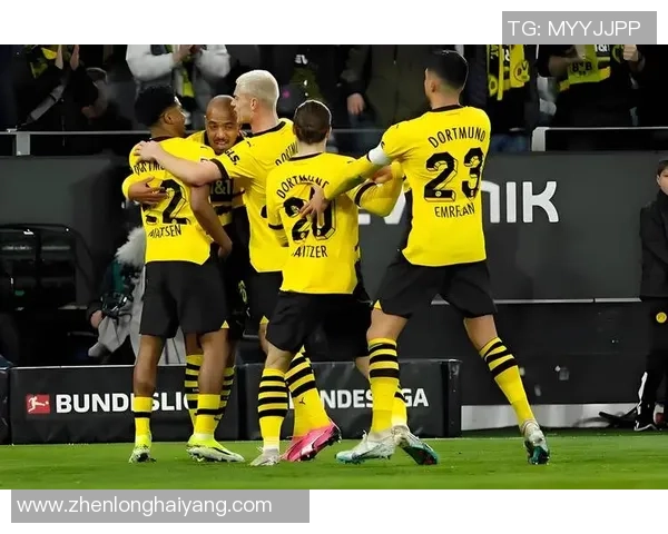 意甲激战尤文图斯与多特蒙德战平补时争议进球引发全场沸腾 意甲激战尤文图斯与多特蒙德战平补时争议进球引发全场沸腾