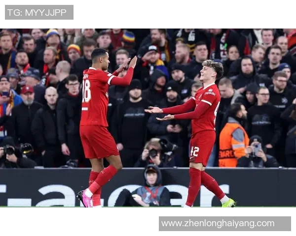 欧联杯精彩对决曼联4-0大胜利物浦帽子戏法引发全场狂欢