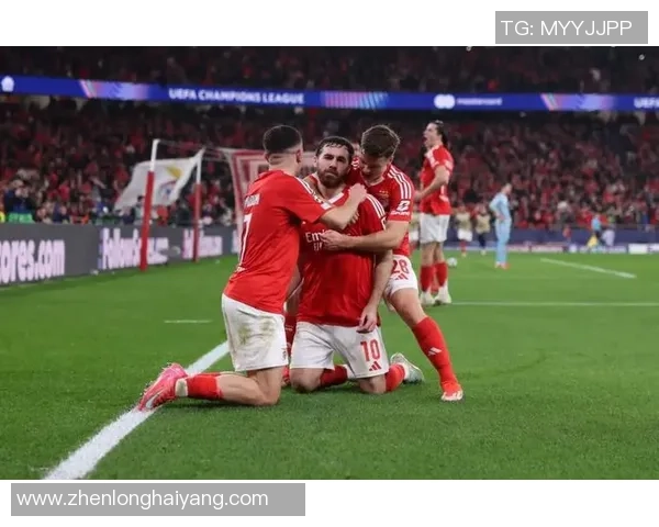 欧冠激战：马竞狂胜波尔图六球大捷引发全场轰动解析